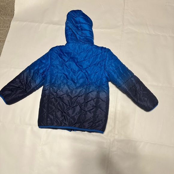 Eddie Bauer Kids size XS 5/6) reversible Puffer & fleece in excellent condition - Picture 6 of 13